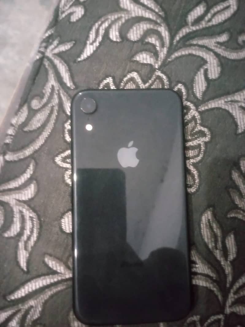 Apple iPhone XR 5