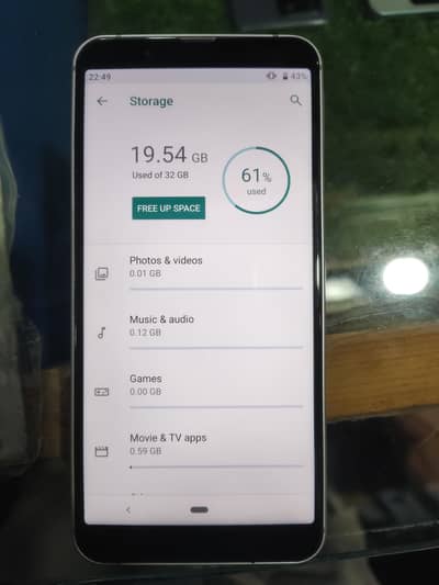 Sharp Aquos Sense3 basic