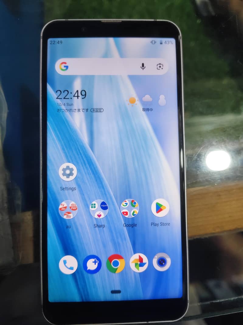 Sharp Aquos Sense3 basic 1