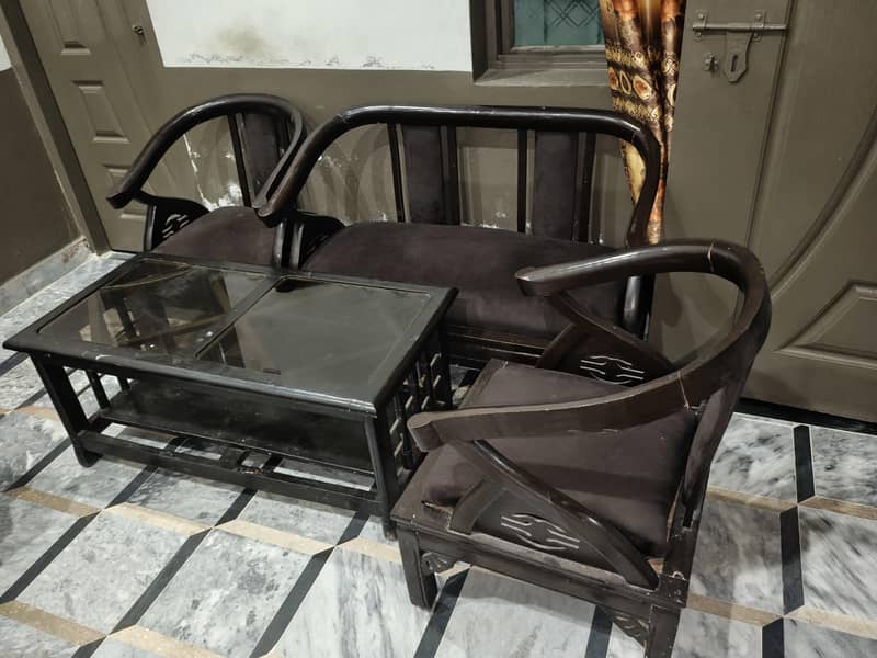 5 seater Sofa With Table 0