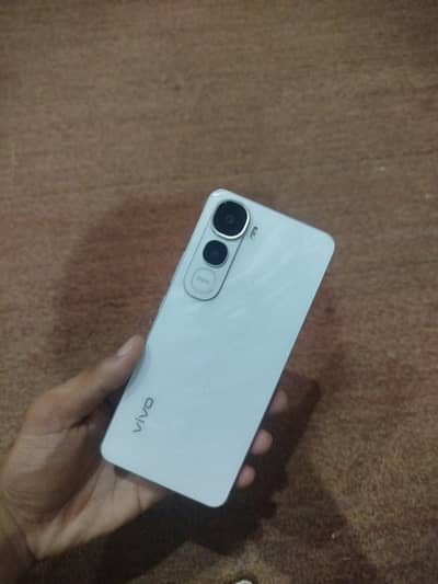 Vivo Y400