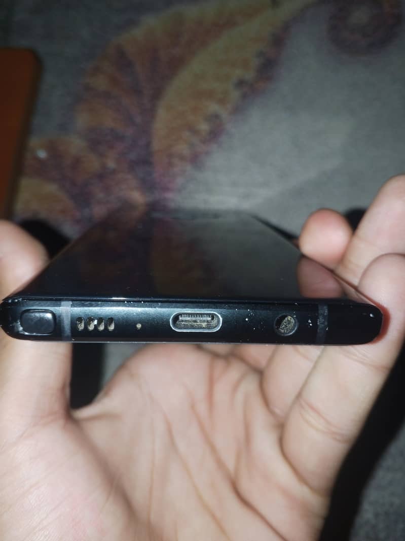 Samsung Mobile Note 9 3
