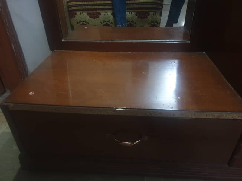 solid wood dressing table with light 2