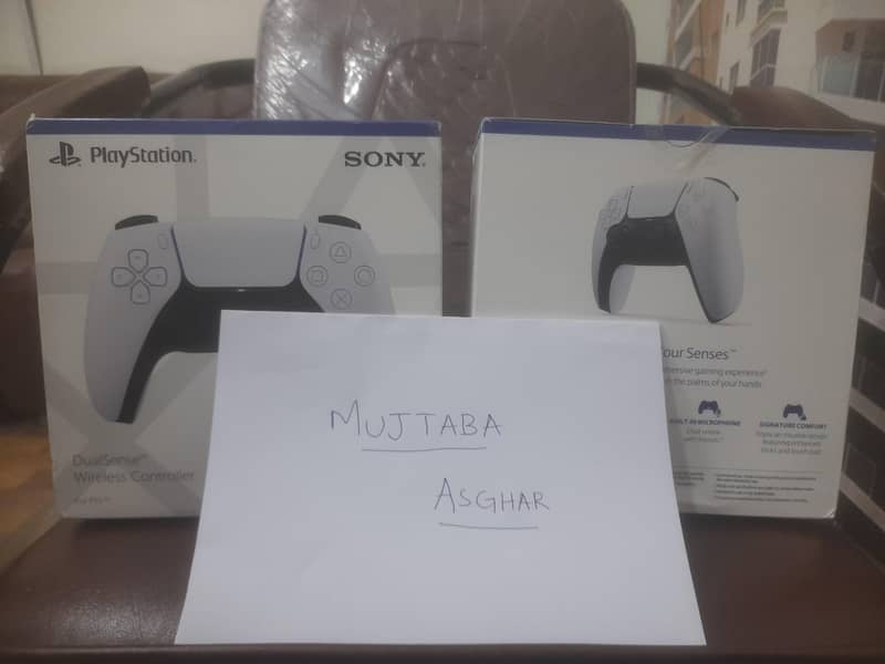 PS5 CONTROLLER 0
