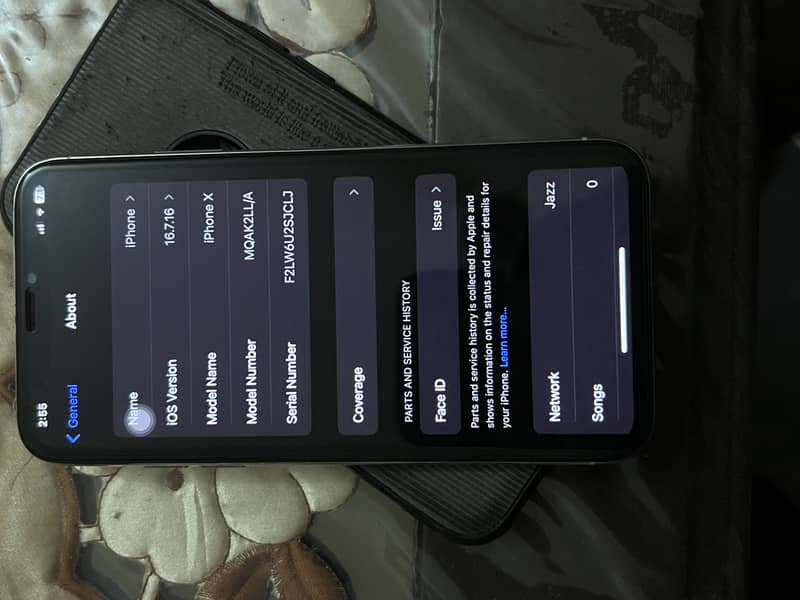 Apple iPhone X 3