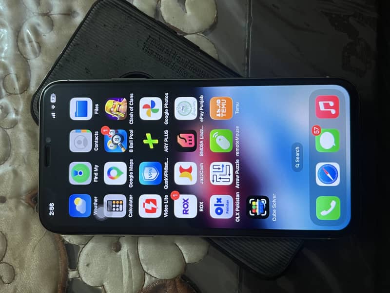 Apple iPhone X 6