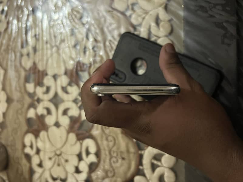 Apple iPhone X 8
