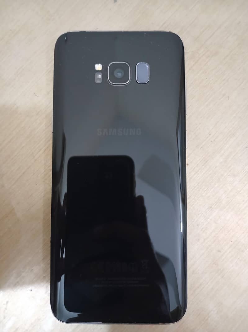 Samsung Mobile S8 Plus 1