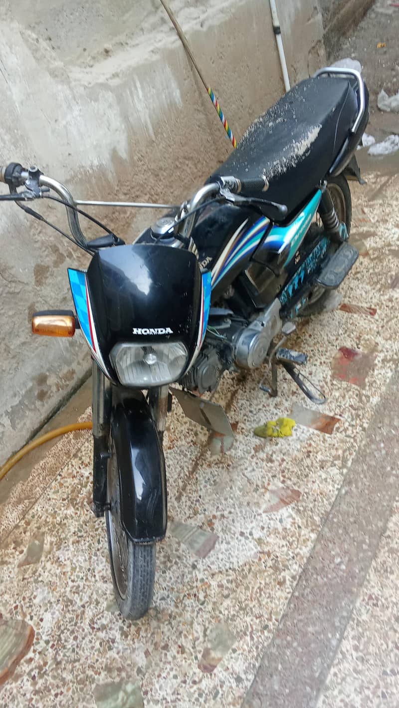 honda 70 dream - Standard Bikes - 1120087908
