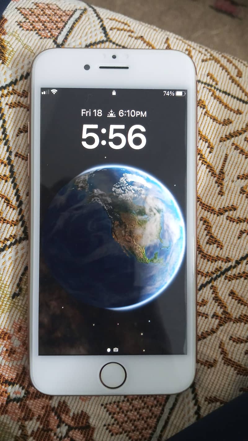 Apple iPhone 8 2
