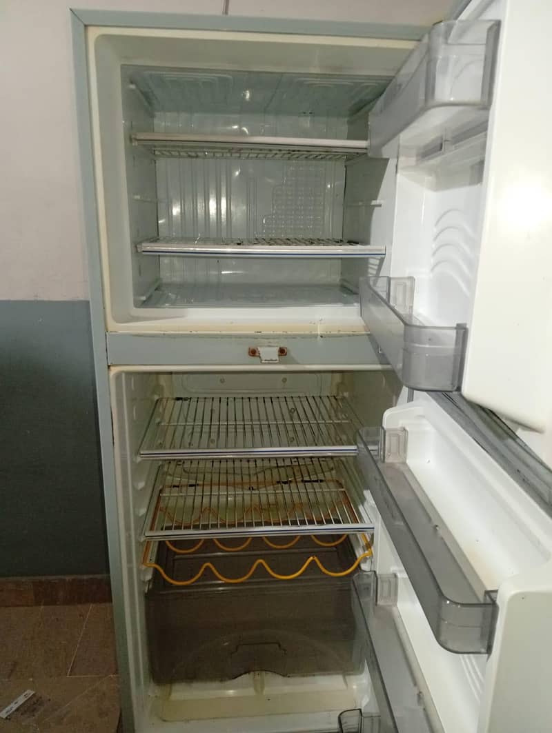 Dawlance Fridge 6