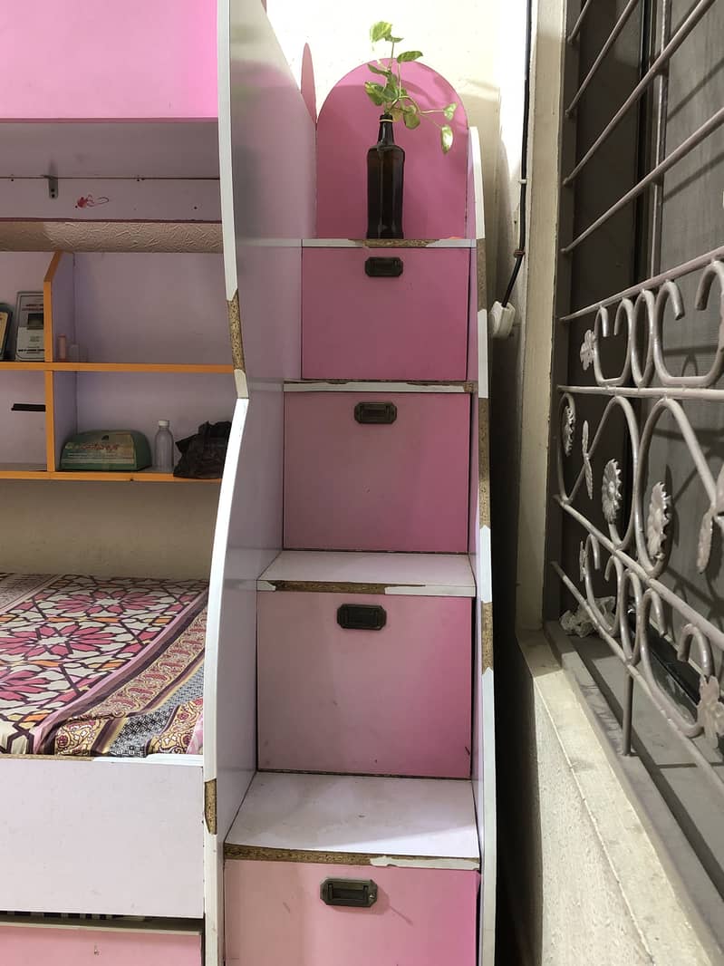 Bunk Bed / Triple Decker bed 5