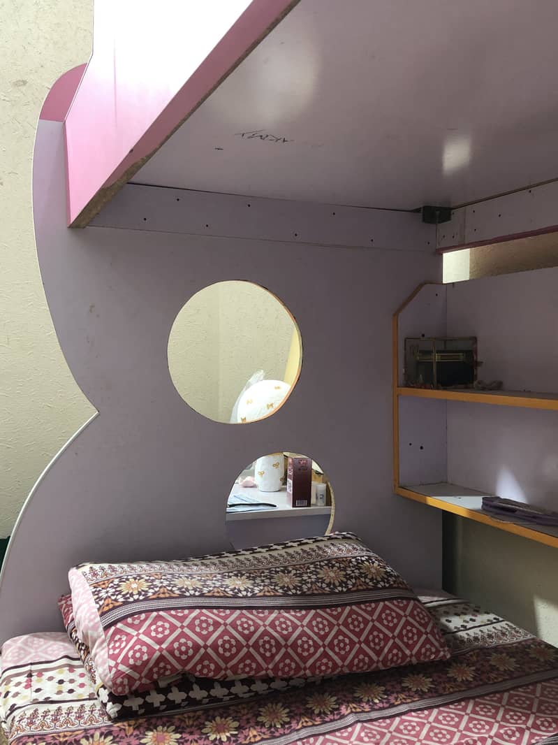 Bunk Bed / Triple Decker bed 6