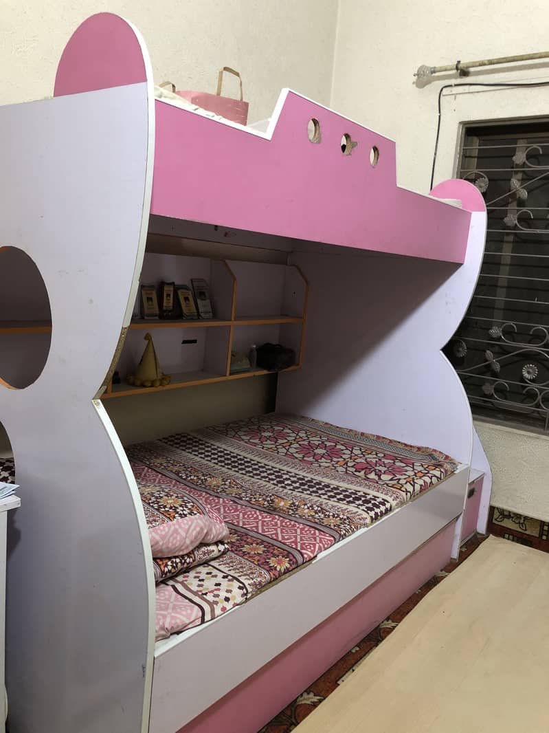 Bunk Bed / Triple Decker bed 10