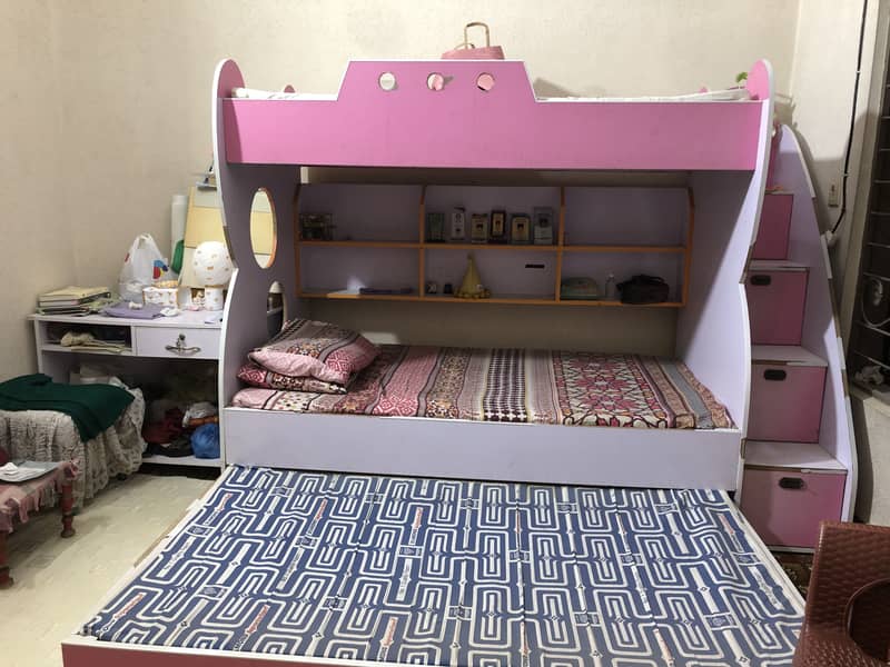 Bunk Bed / Triple Decker bed 11
