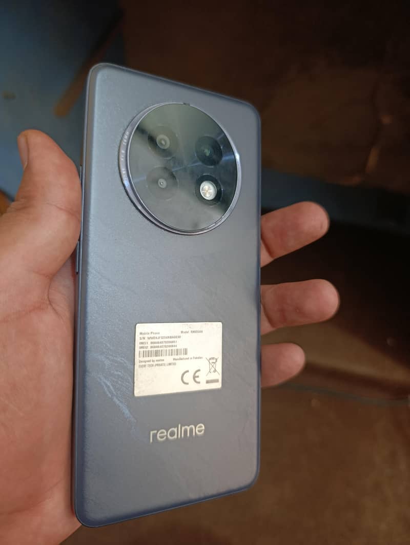 Realme 13 Plus 4