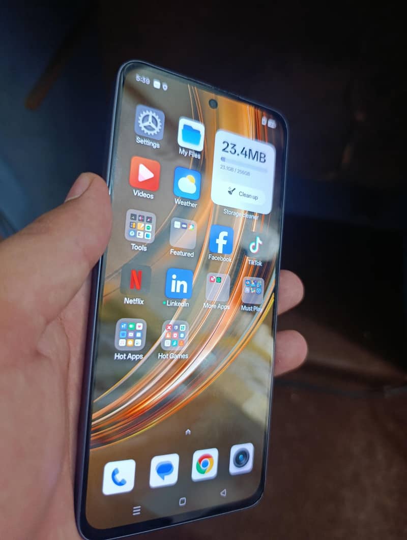 Realme 13 Plus 5