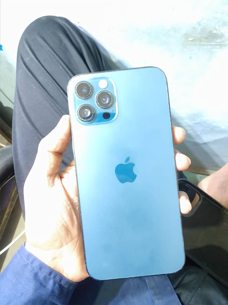 iphone 12 pro max 0