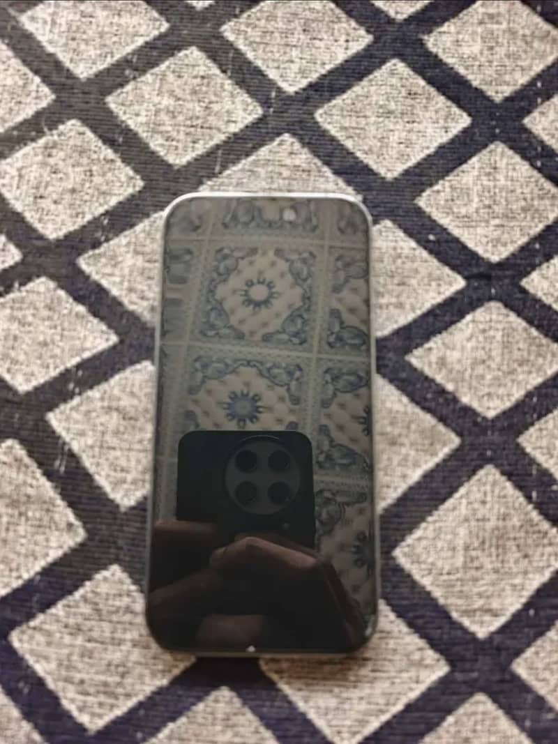 Apple iPhone 14 Pro 4