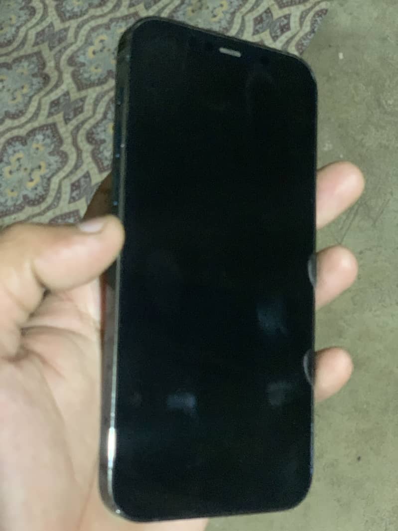 Apple iPhone 12 Pro 2