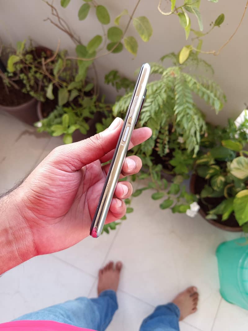 Infinix Zero 8 7