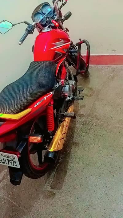 Honda CBF125