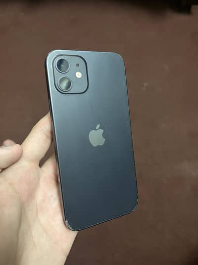 Apple iPhone 12
