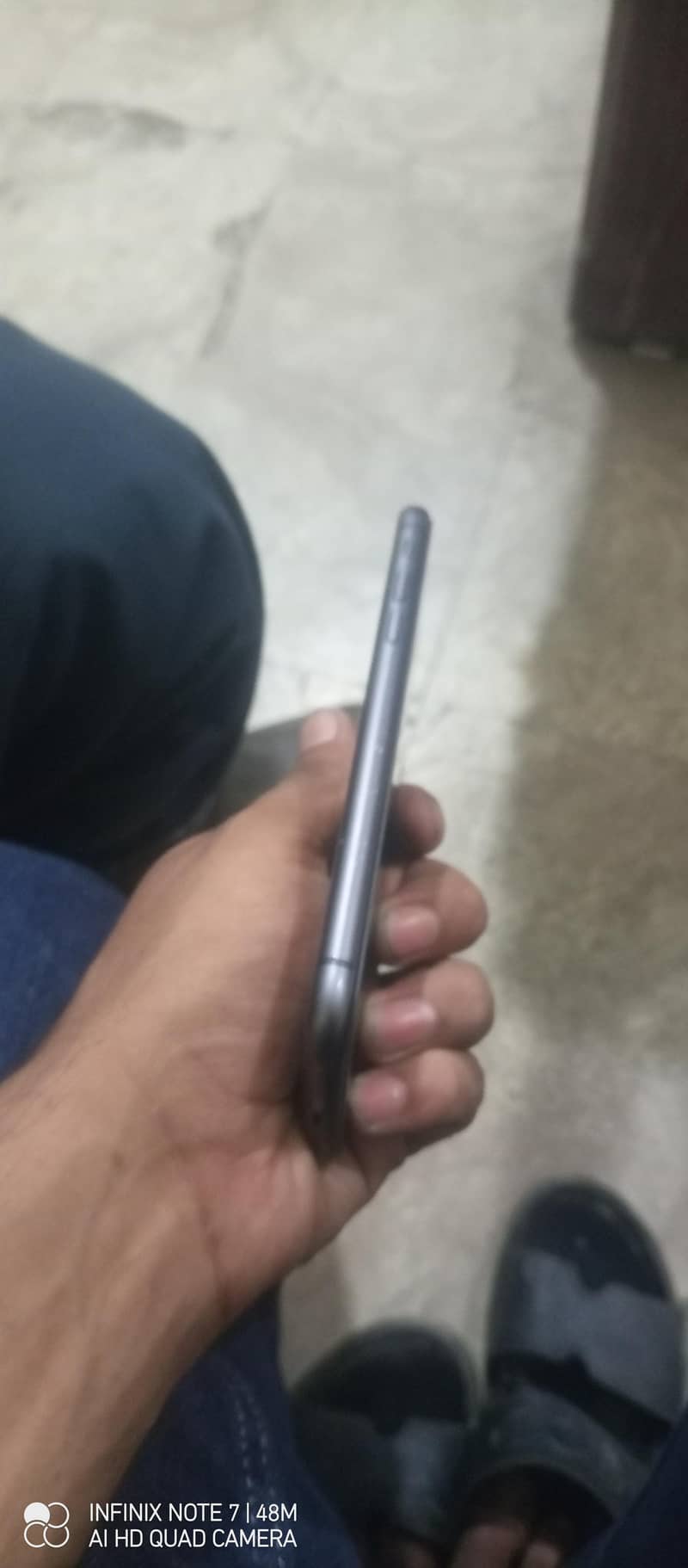 Apple iPhone 11 3