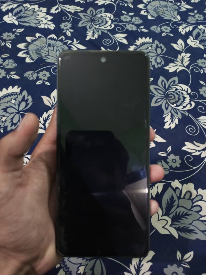 Tecno Spark 30 1