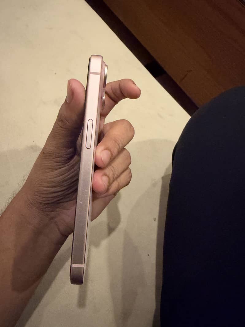 Apple iPhone 15 1