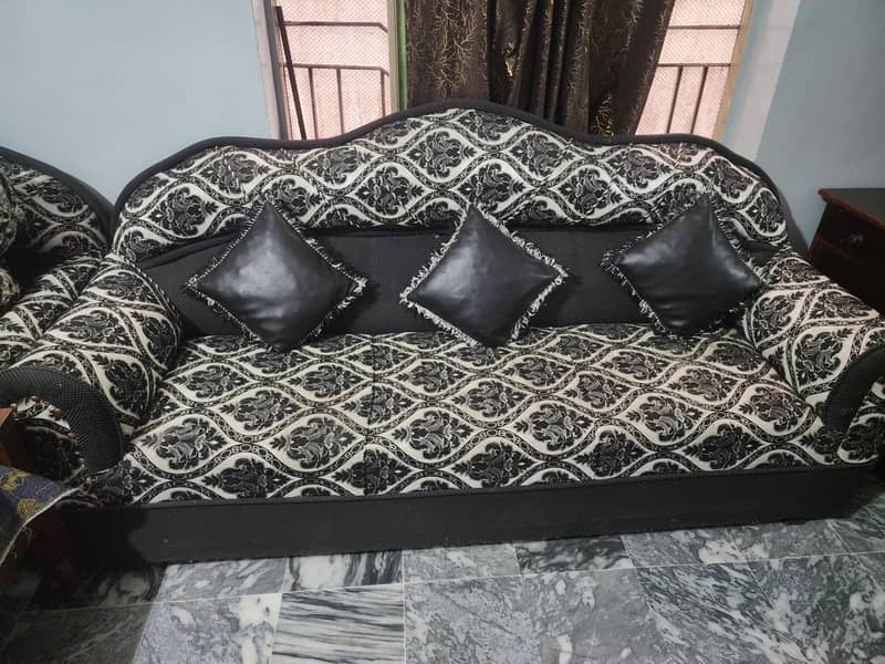 Sofa set 5 seater 1