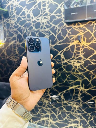 Apple iPhone 15 Pro