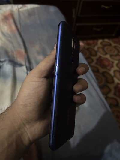 OPPO F11 Pro