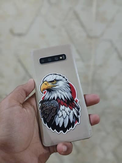 Samsung Mobile S10 Touch sahi ha