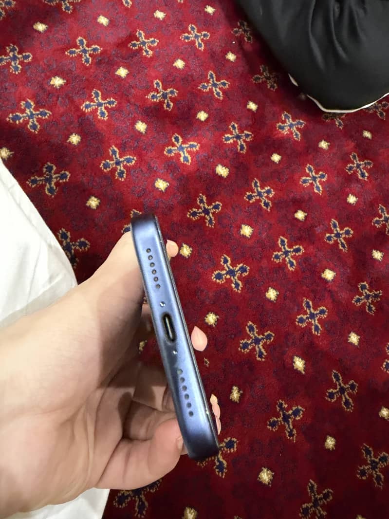Apple iPhone 17 Pro Max 5