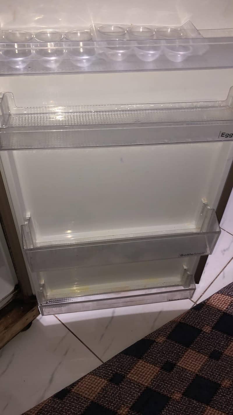 Dawlance fridge 0