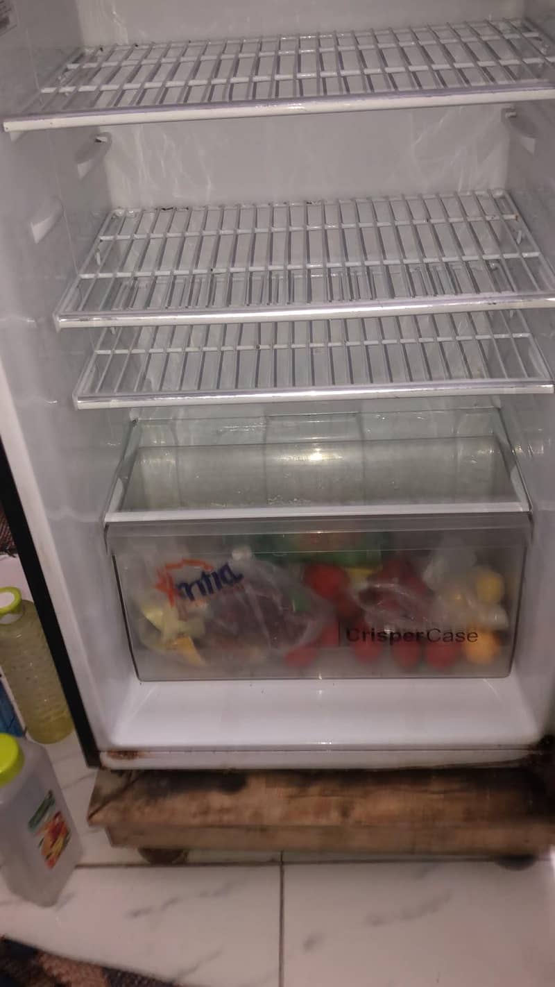 Dawlance fridge 2