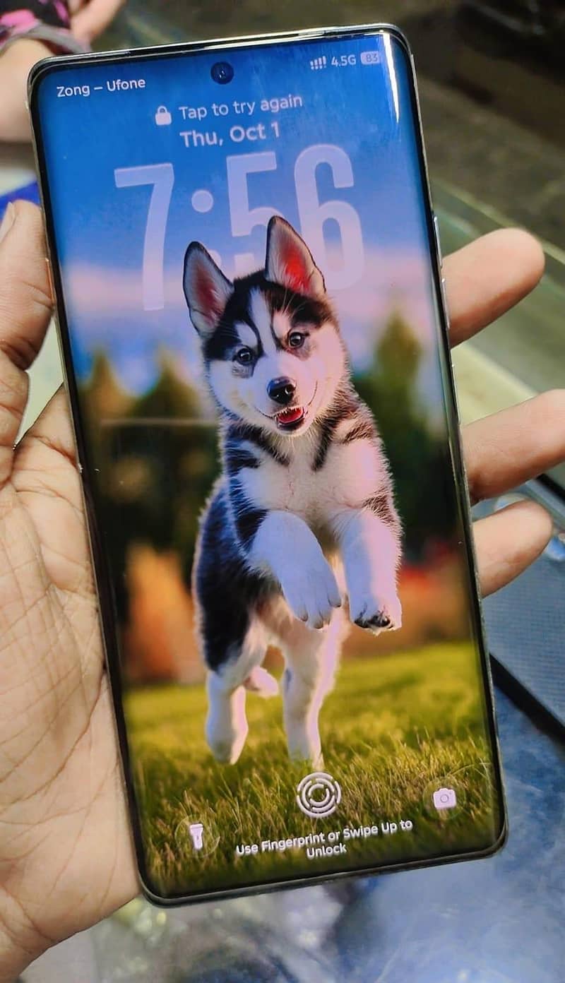 Tecno CAMON 40 Pro 4