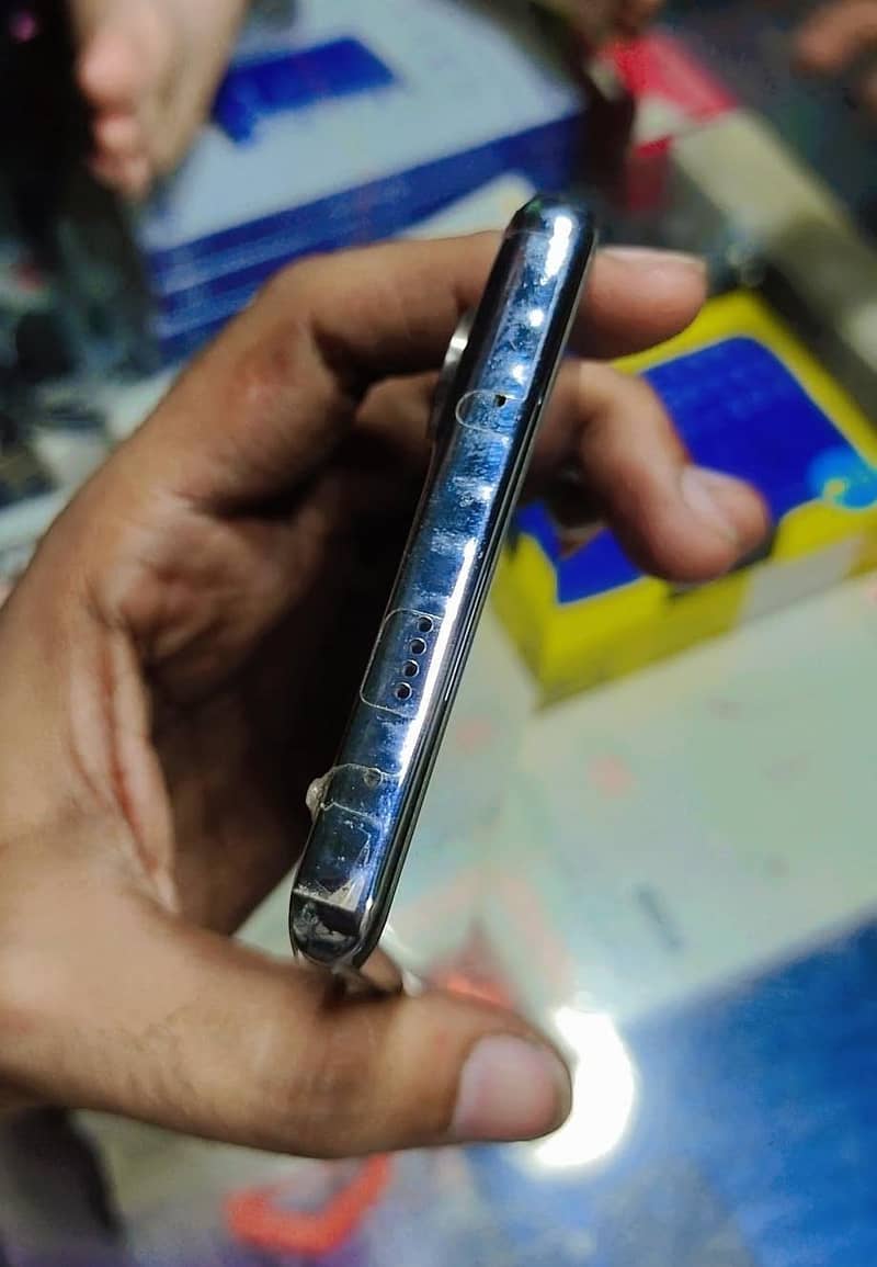 Tecno CAMON 40 Pro 5