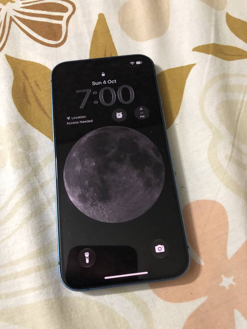 Apple iPhone 13 1