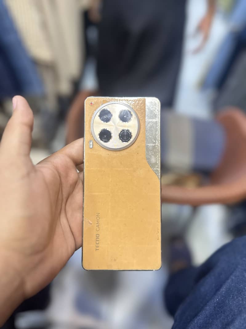 Tecno CAMON 30 2