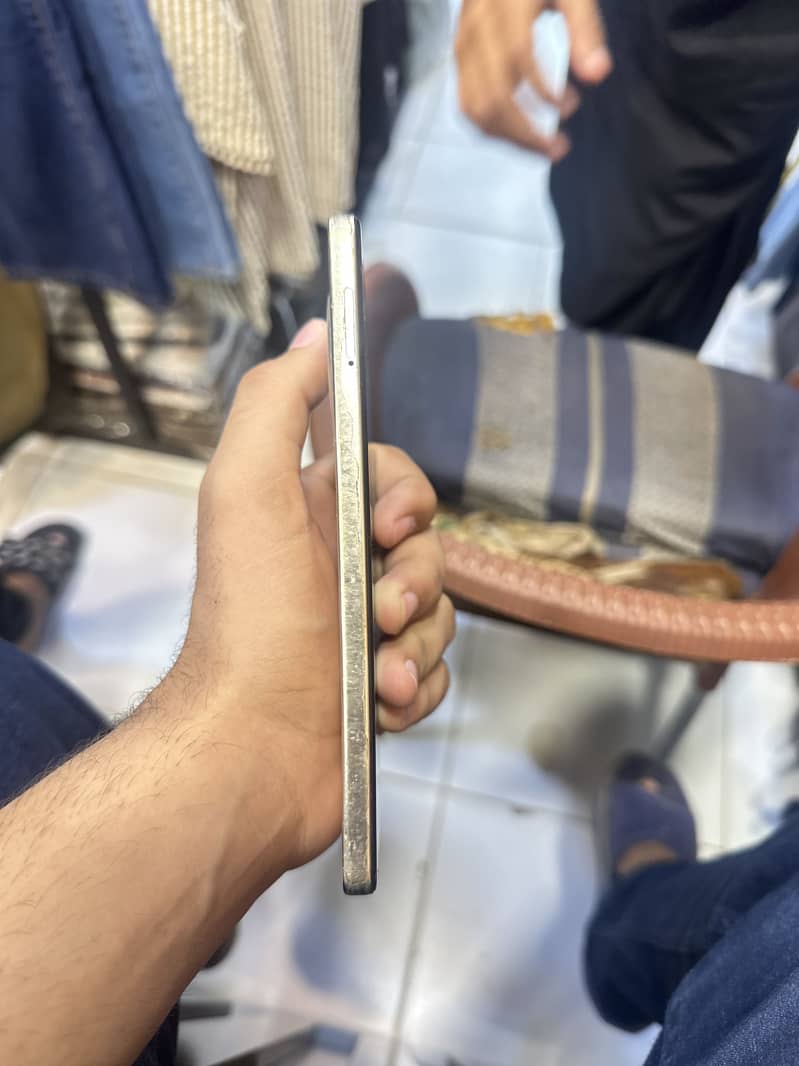 Tecno CAMON 30 5