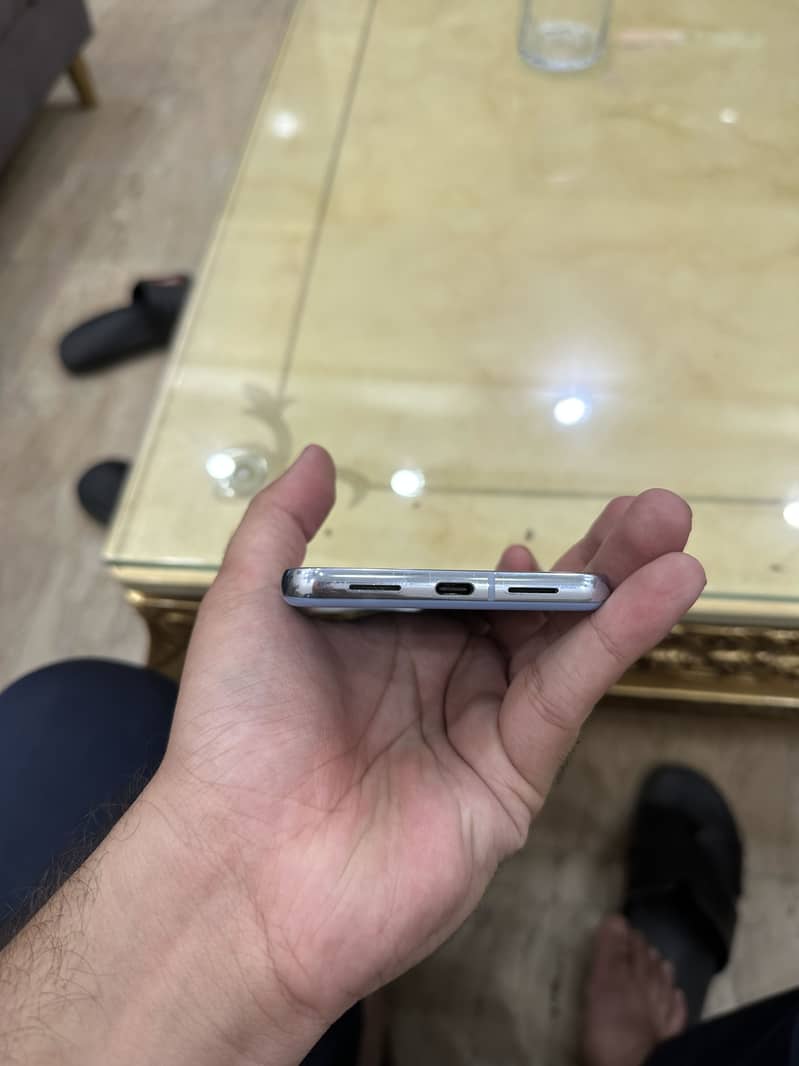 Google Pixel 8 Pro 3