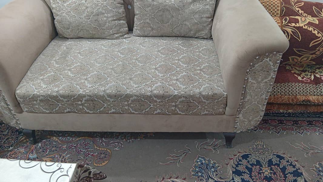 7 seatar sofa set 0