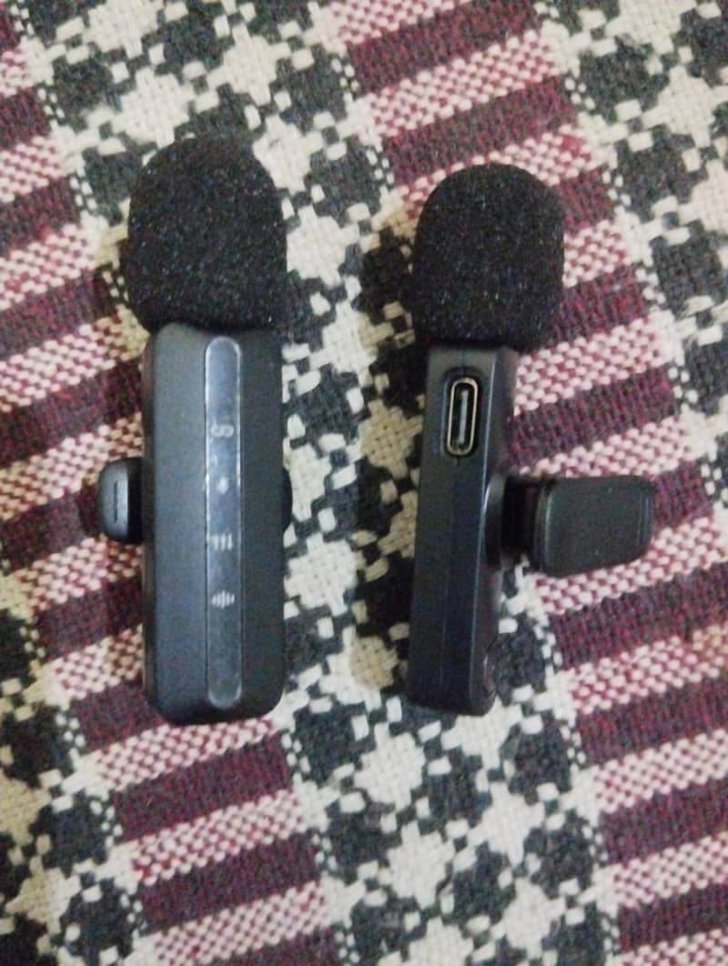 M14 Wireless lavalier microphone. 1