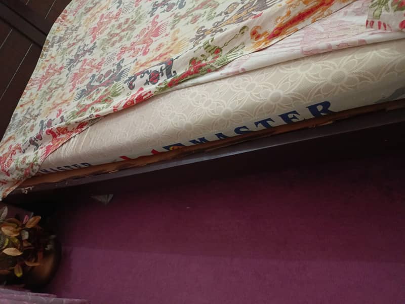 2 Single Beds Without Mattress Set 3