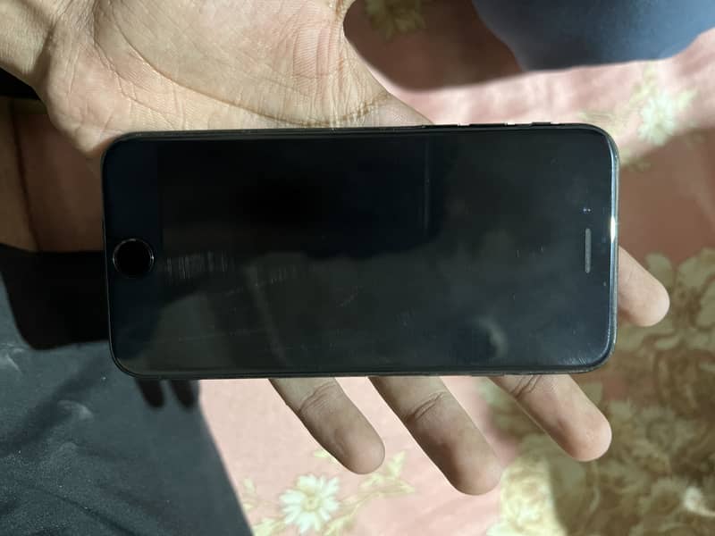 Apple iPhone SE 4