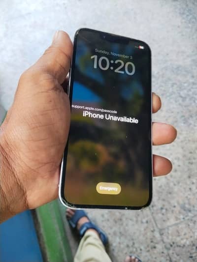 Apple iPhone 14