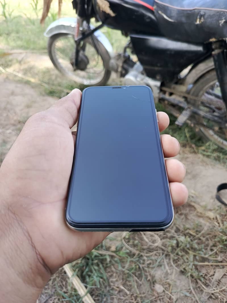 Apple iPhone X 2
