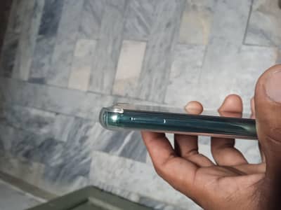 Vivo Y17